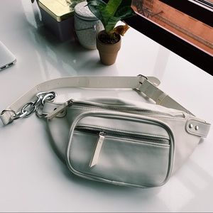Bershka fanny pack